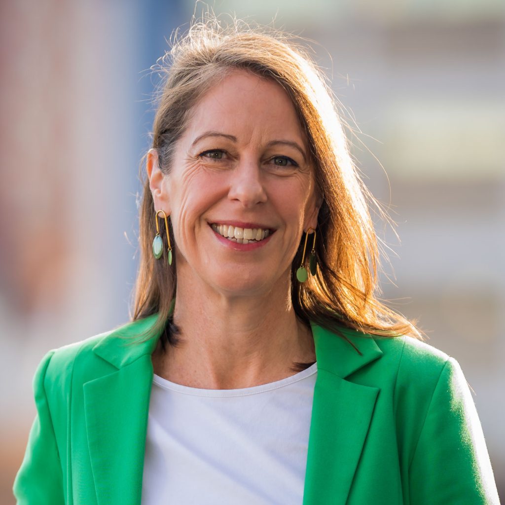 Paula Cowan Photo